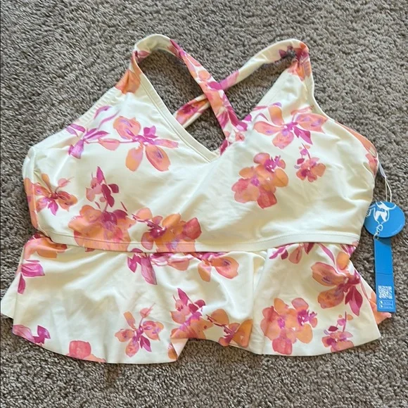 NWT Cupshe Floral Bikini Top - Picture 1 of 3
